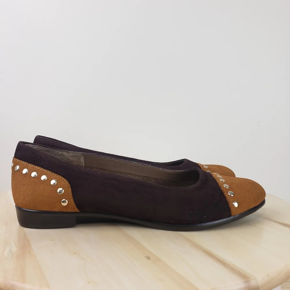 Aerosoles Know it All Flat Shoes Size 8M Brown Suede Leather Studded Pointed Toe - Picture 8 of 14